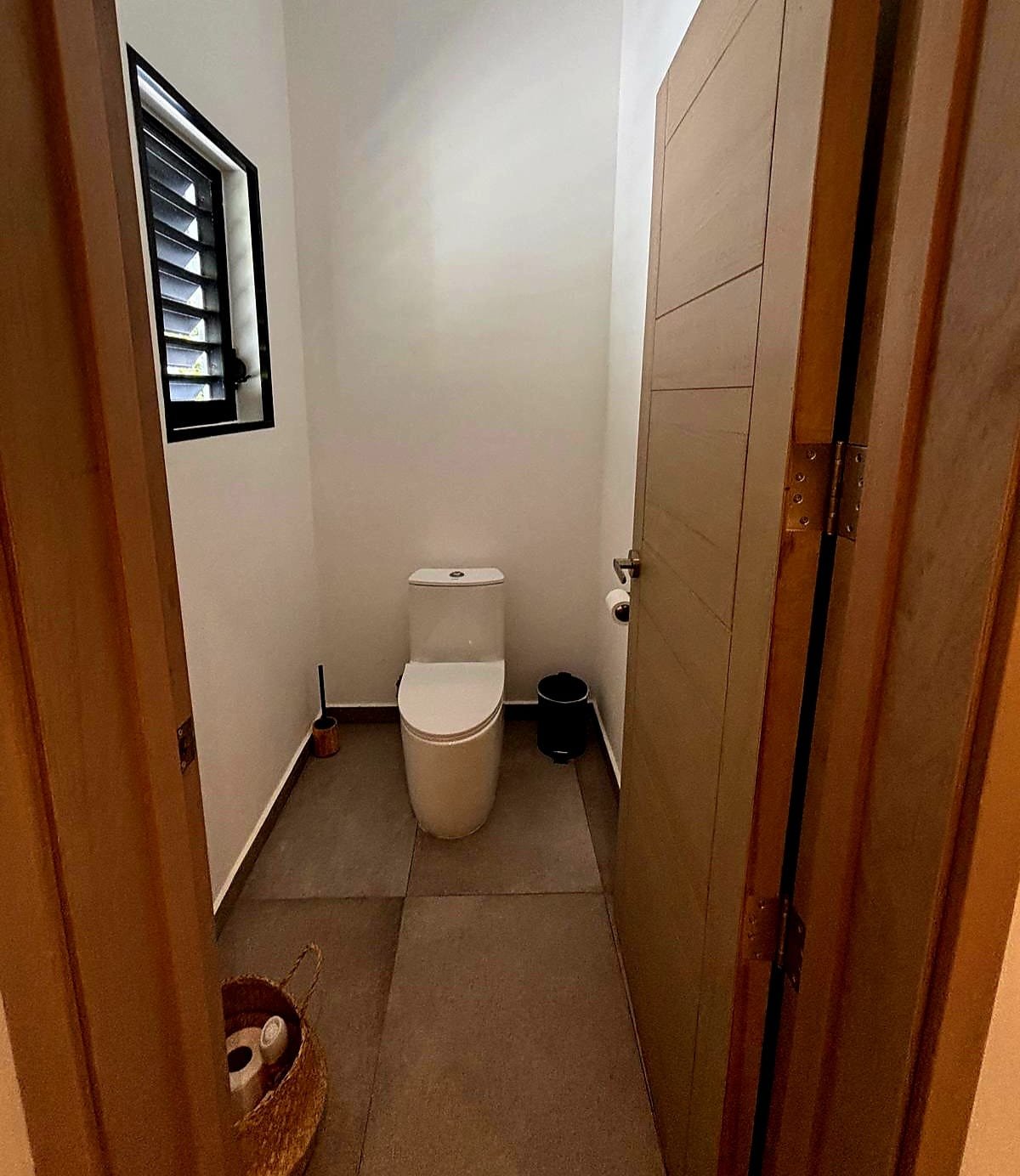 WhatsApp Image 2025-12-19 at 12.03.34 PM (1)