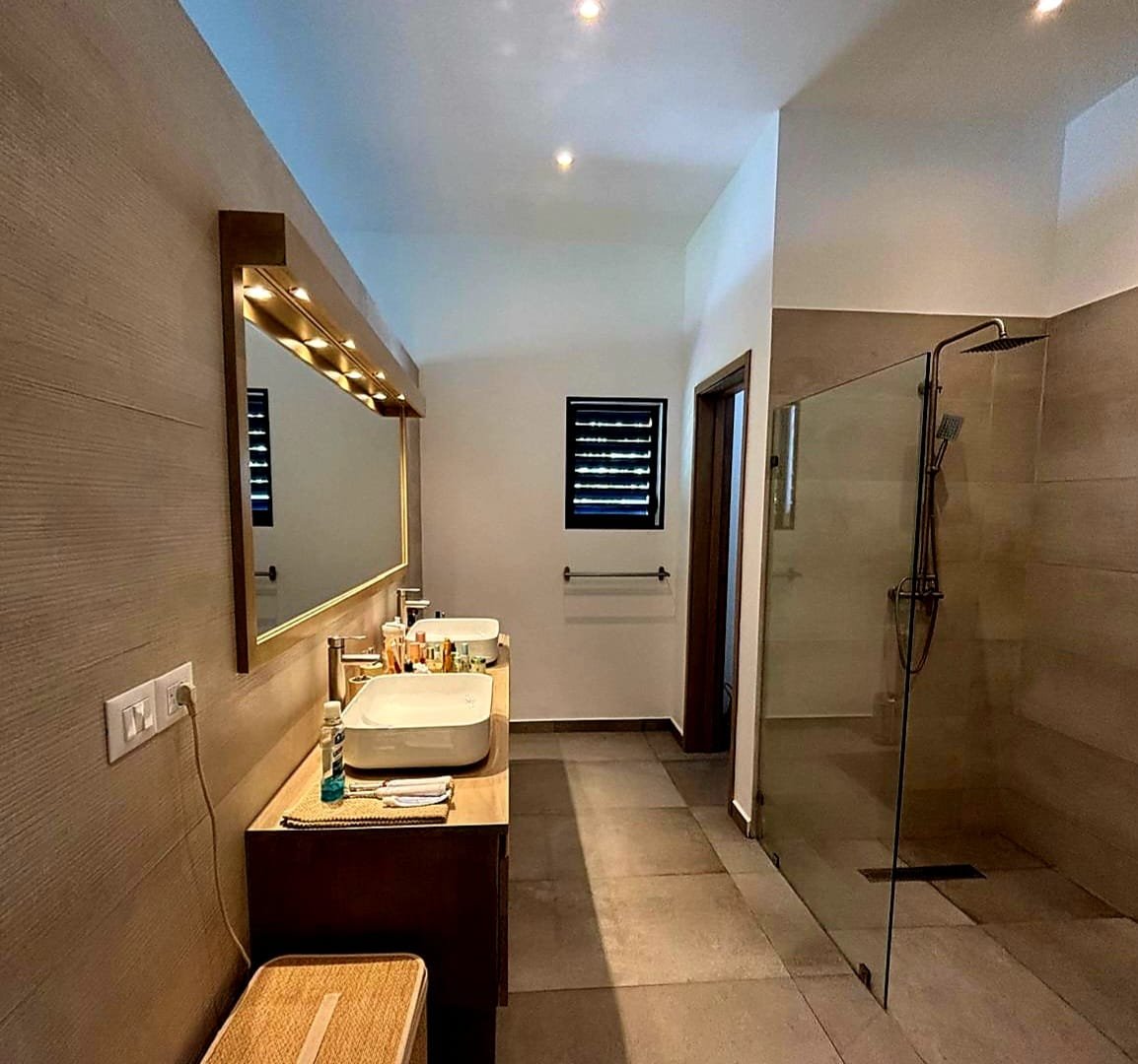 WhatsApp Image 2025-12-19 at 12.03.37 PM (1)