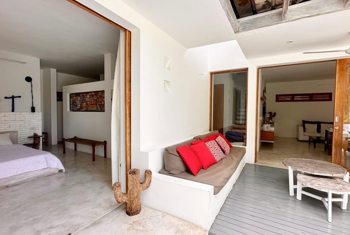 Dormitorio y salón modernos con decoración minimalista