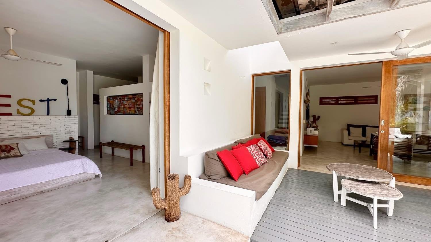 Dormitorio y salón modernos con decoración minimalista