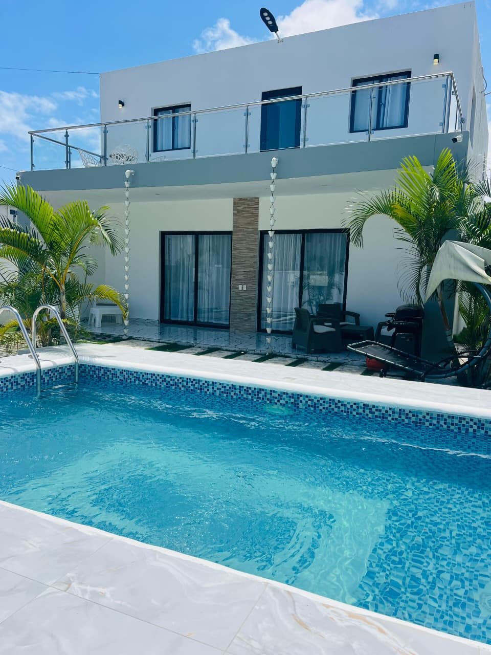 VILLA (17)